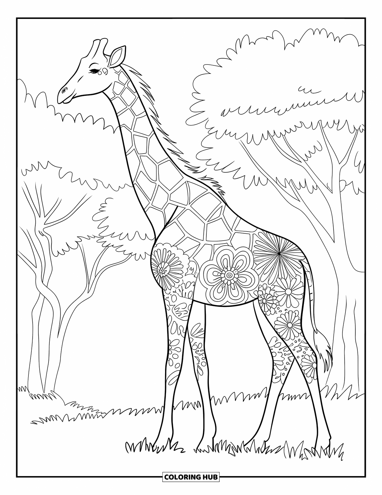 Disegno di giraffa da colorare per adulti: una giraffa con motivi floreali in piedi su un terreno erboso, circondata da alberi con grandi foglie