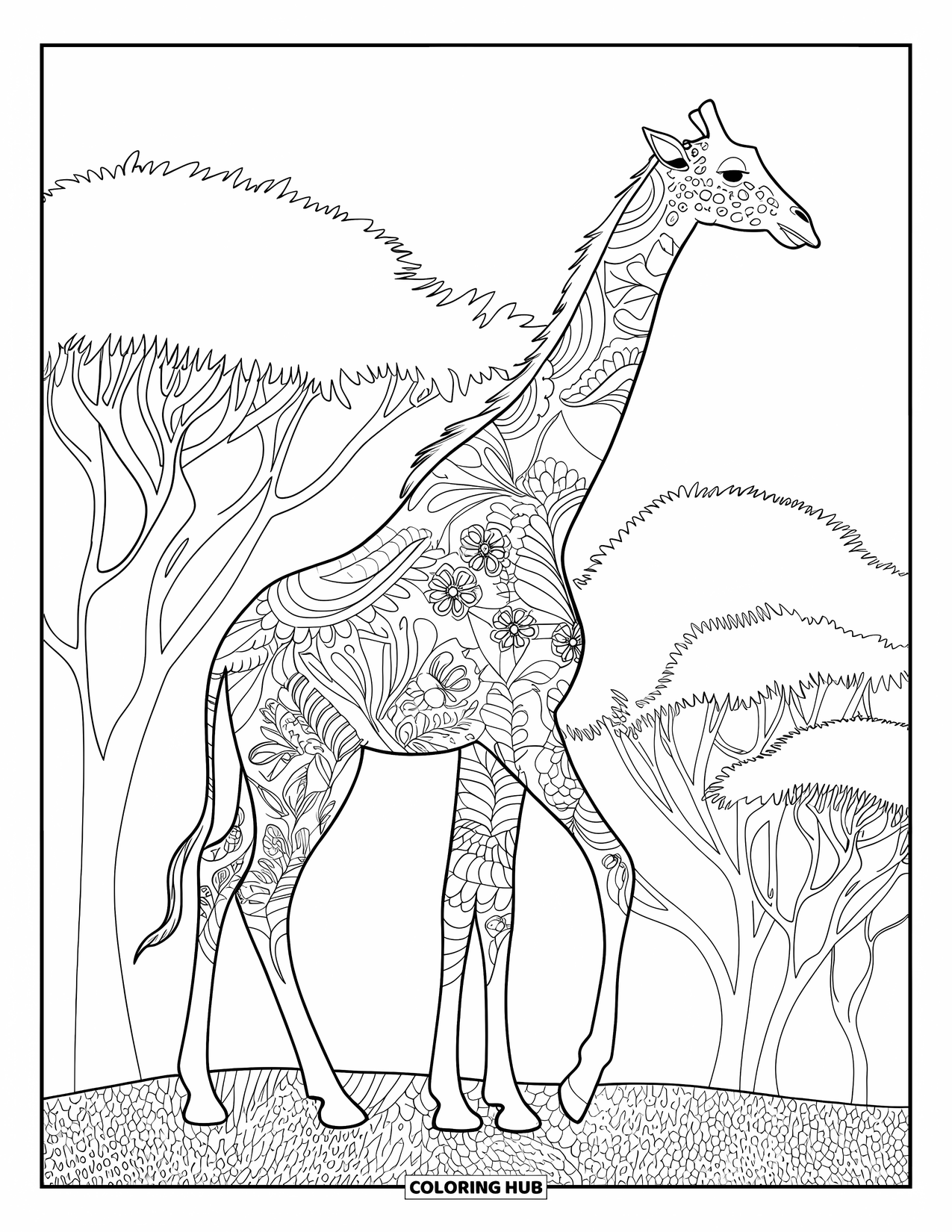 Disegno di giraffa da colorare per adulti: una giraffa pacifica con motivi floreali e astratti, in piedi con grazia in un paesaggio tranquillo