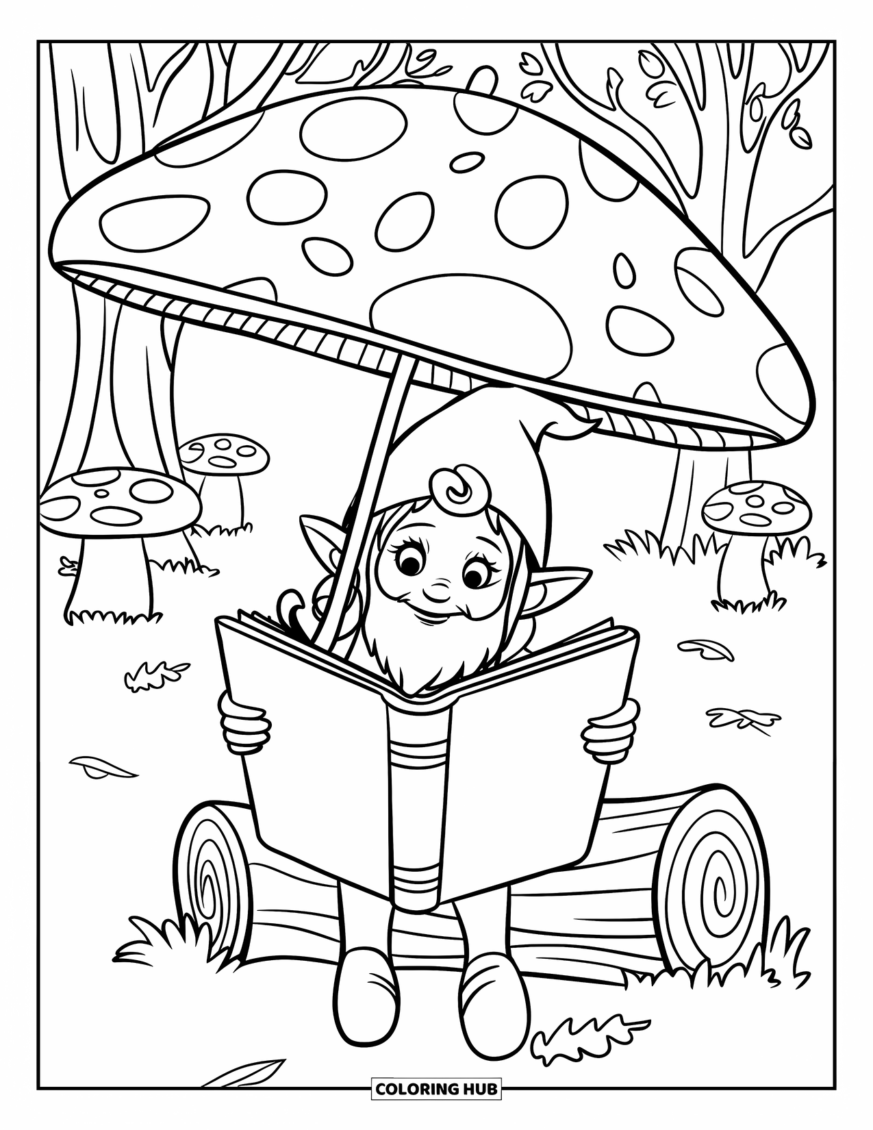 Desen de colorat cu o gnomiță pentru copii: O gnomiță stă pe un trunchi, citind o carte supradimensionată sub un baldachin de ciuperci