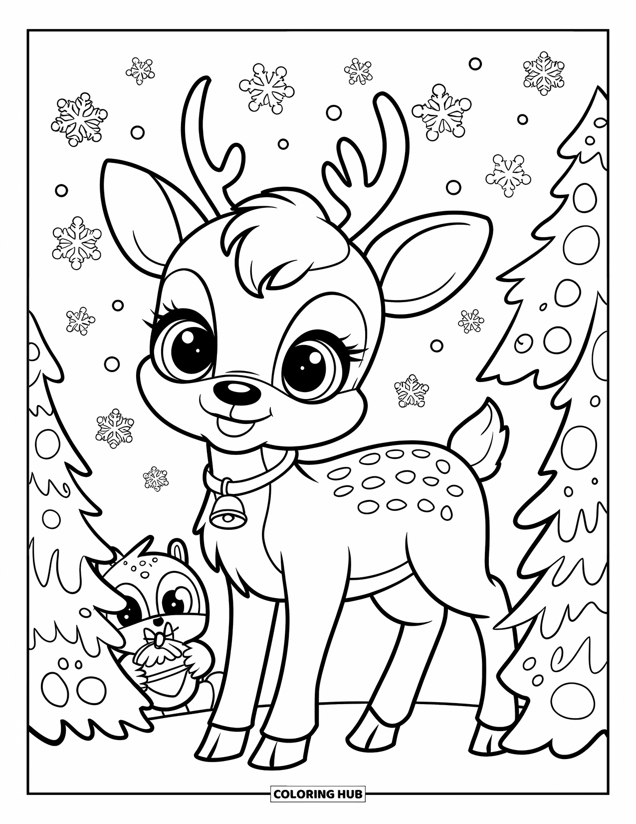 Kerst Kleurplaat voor Volwassenen: Een babyrendier met een kleine bel om zijn nek staat tussen versierde dennenbomen