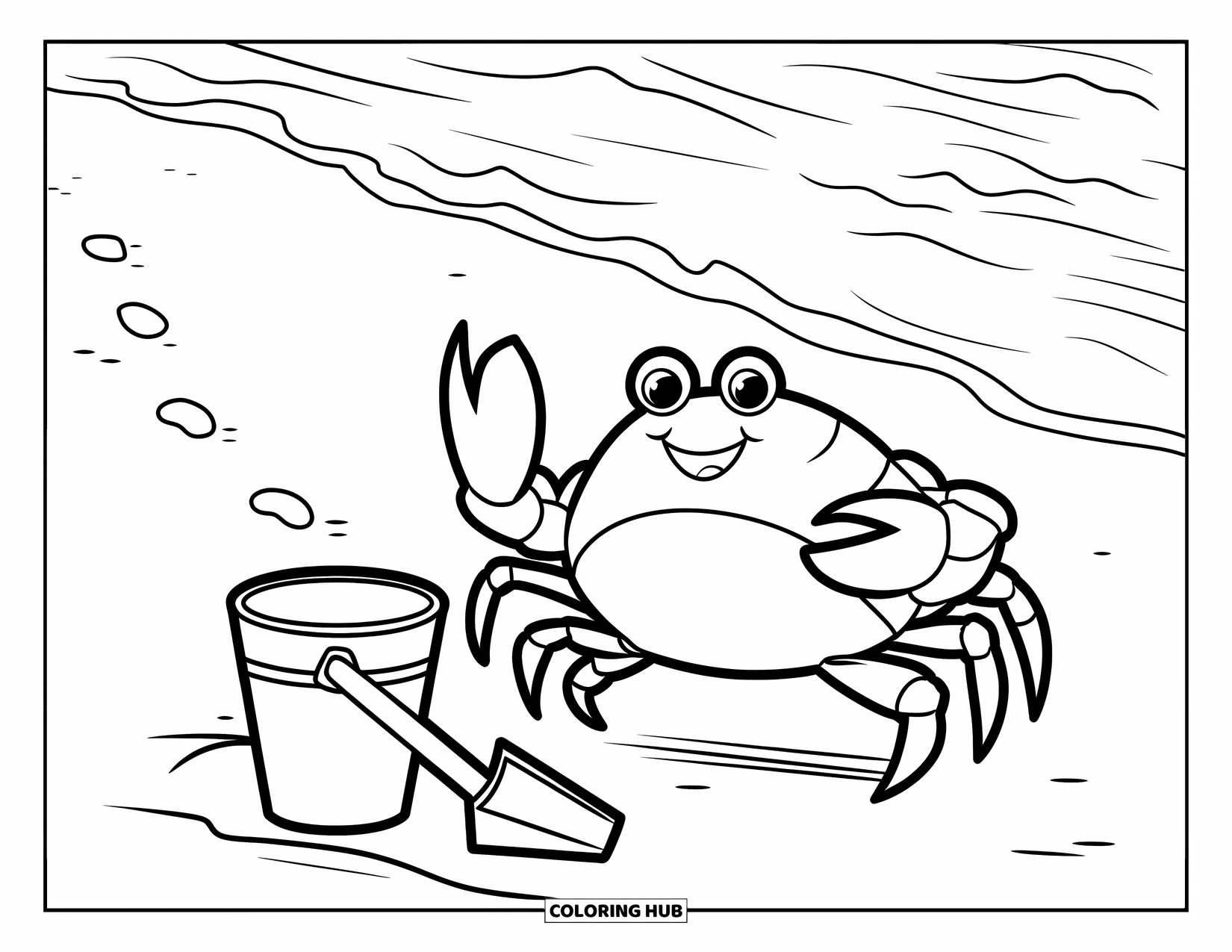 Krabben Ausmalbild für Kinder: Eine Krabbe grinst glücklich in der Nähe von Strandspielzeug und Fußabdrücken im weichen Sand