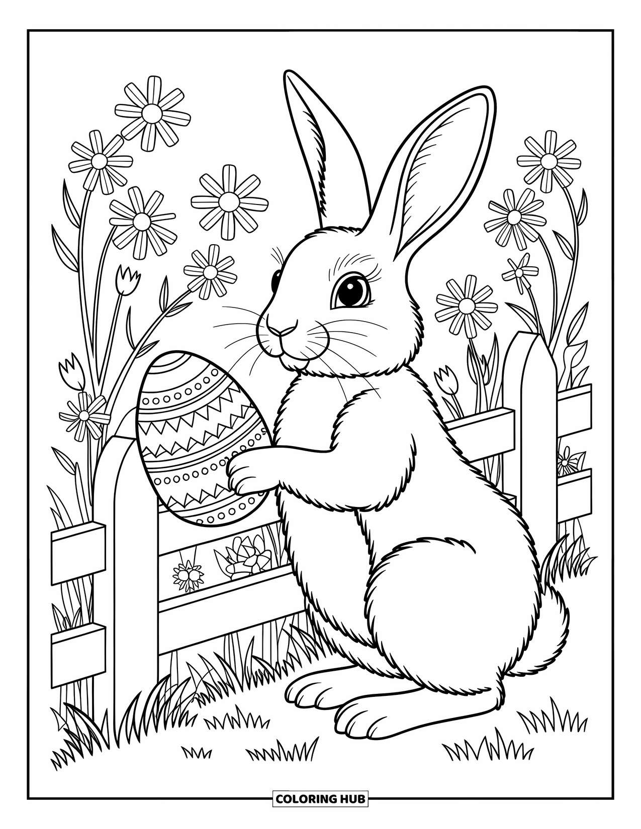 Kolorowanka wielkanocna dla dorosłych: Królik trzymający misternie wzorzyste jajko wielkanocne stoi w ogrodzie delikatnych wiosennych kwiatów