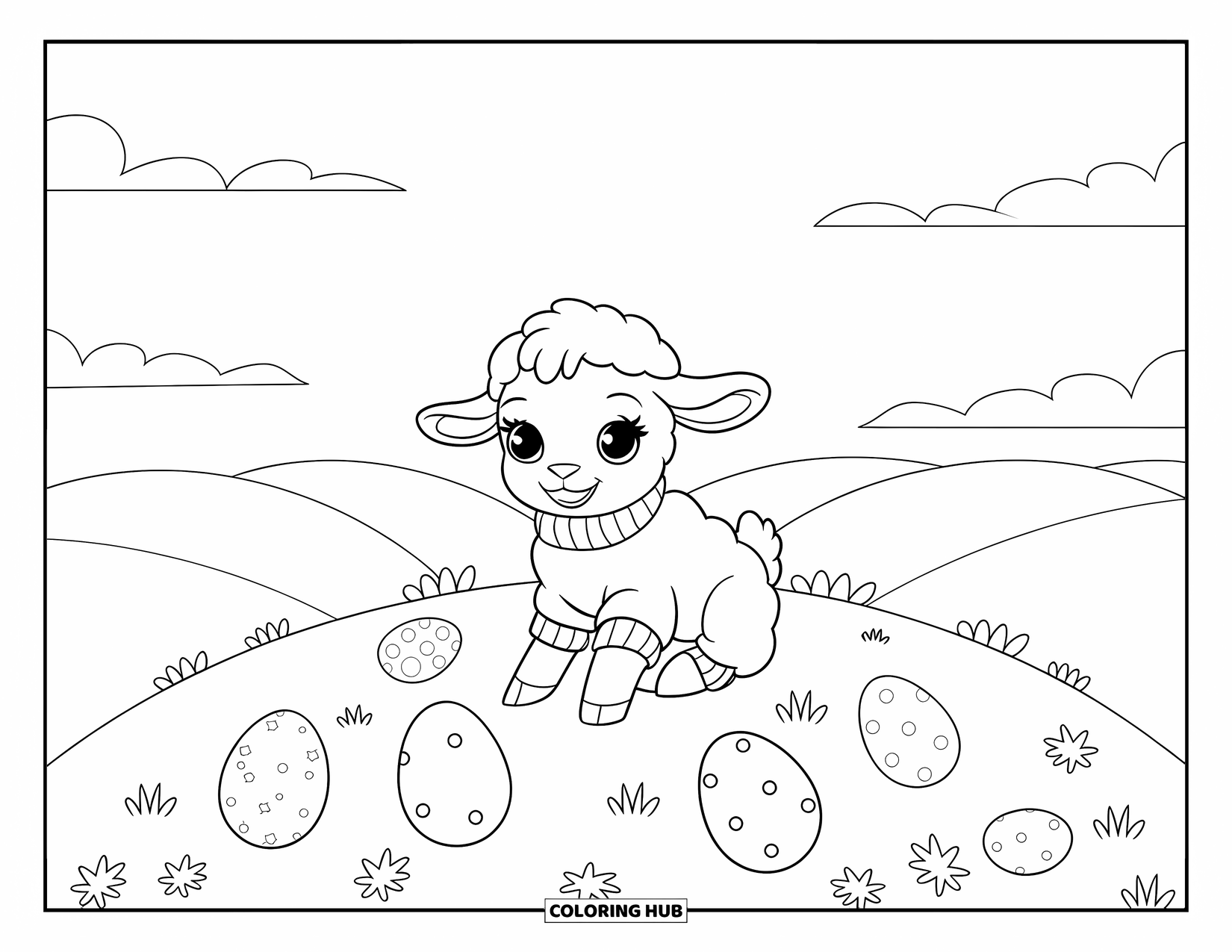 Kolorowanka Wielkanocna dla dzieci: Owieczka w swetrze siedzi na wzgórzu otoczona rozrzuconymi jajkami