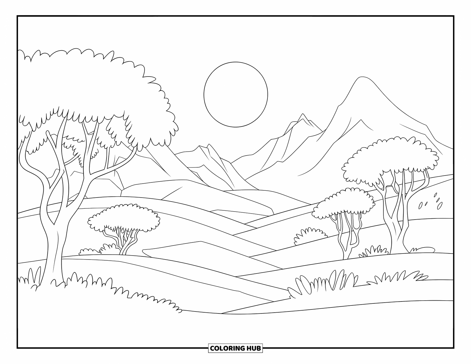 Herfst Kleurplaat voor Kinderen: Een gloeiende maan komt op boven een mistig herfstbos, bomen verliezen hun bladeren
