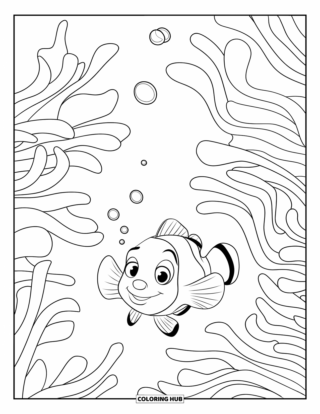 Fisch Ausmalbild für Kinder: Ein fröhlicher Clownfisch saust durch wellenförmige Seeanemonen und hinterlässt eine Spur von Blasen
