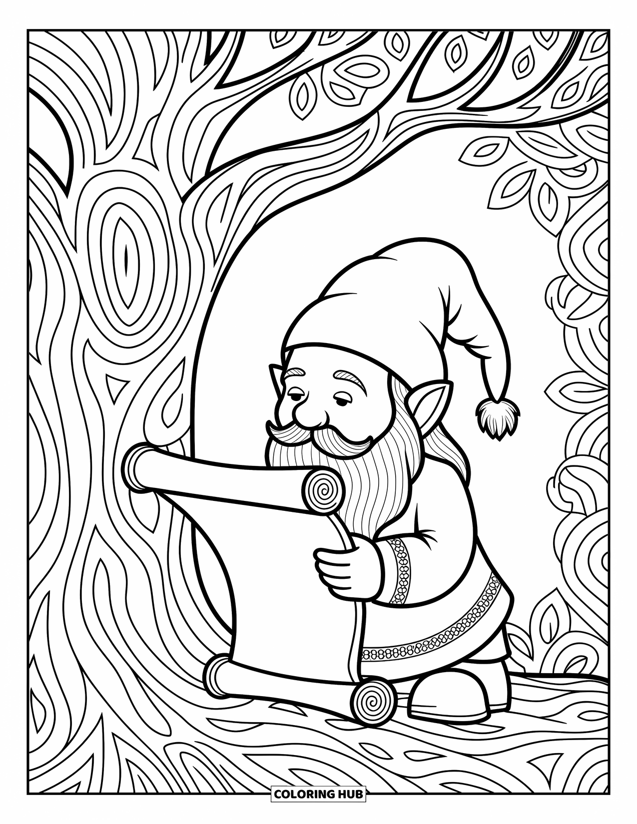 Desen de colorat cu gnom pentru adulți: Un gnom citind un sul sub un copac cu modele complicate de scoarță