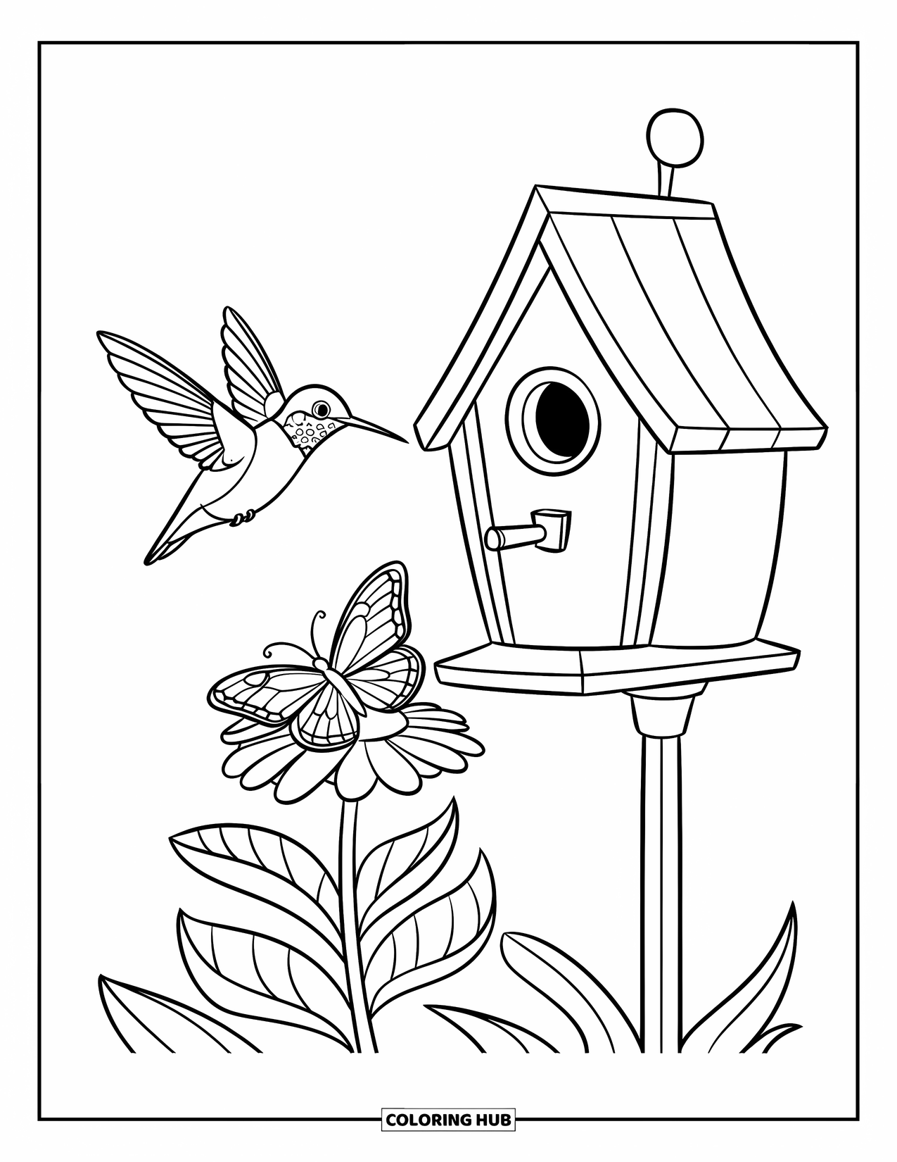 Kolibrie Kleurplaat voor Kinderen: Een kolibrie vliegt rond een vogelhuisje terwijl een vlinder op een bloem landt