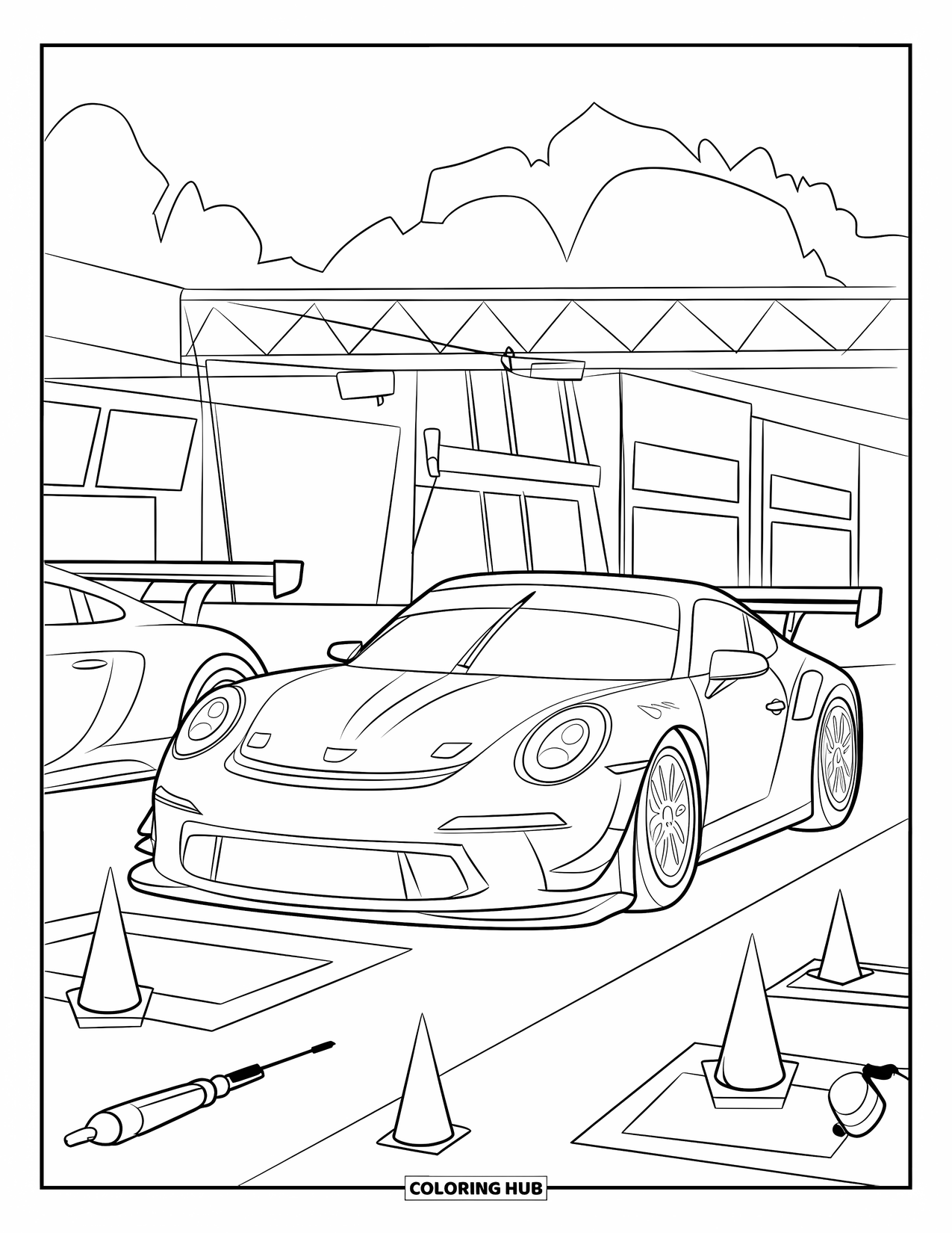 Raceauto Kleurplaat voor Kinderen: Een raceauto staat geparkeerd tussen twee auto's in de pitstraat, met bomen en een gebouw erachter