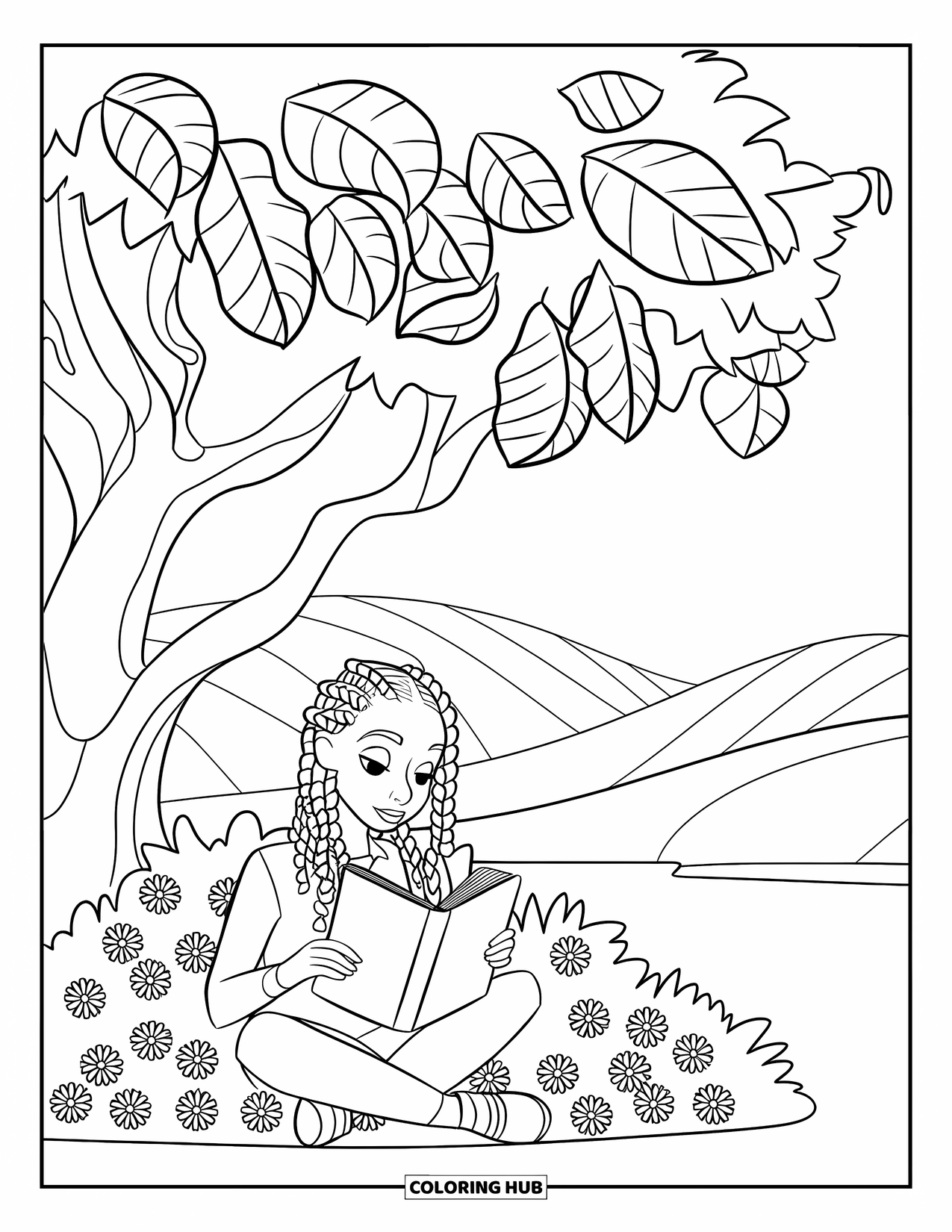 Desen de colorat cu o fată de culoare pentru copii: O fată împletită citește sub un copac mare înconjurată de flori