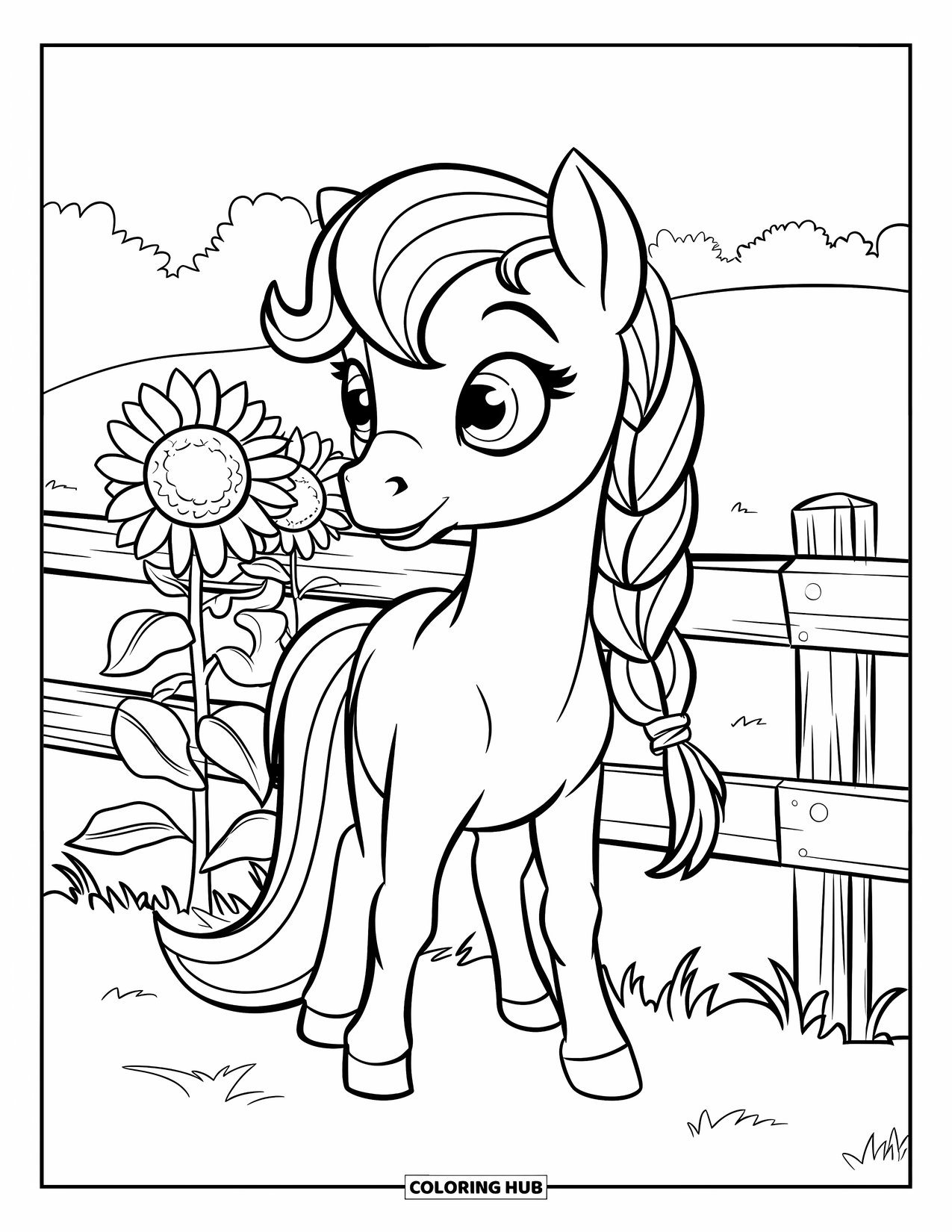 Pony Ausmalbild für Kinder: Ein Pony mit einer geflochtenen Mähne steht neben einem mit Sonnenblumen gesäumten Zaun